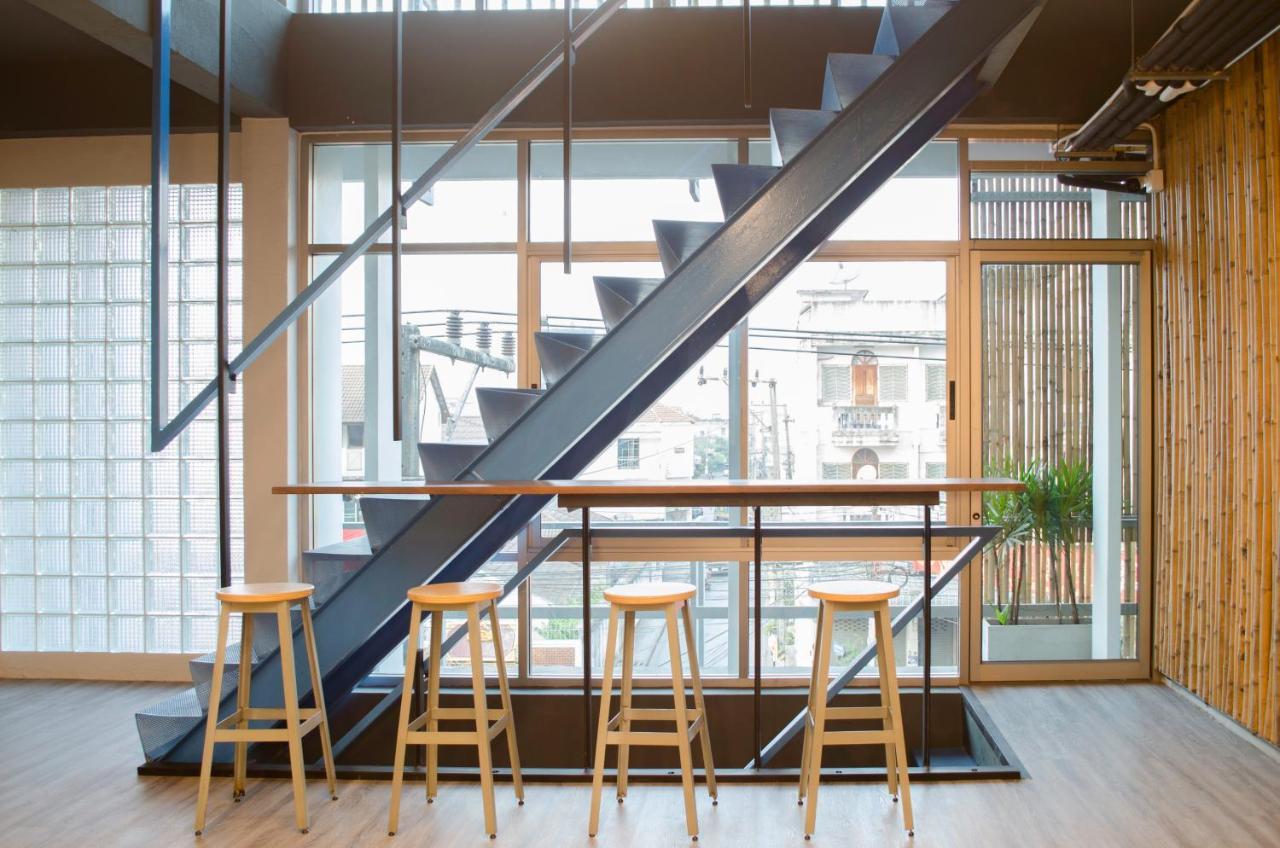 Whereder Poshtel Udon Thani Zewnętrze zdjęcie